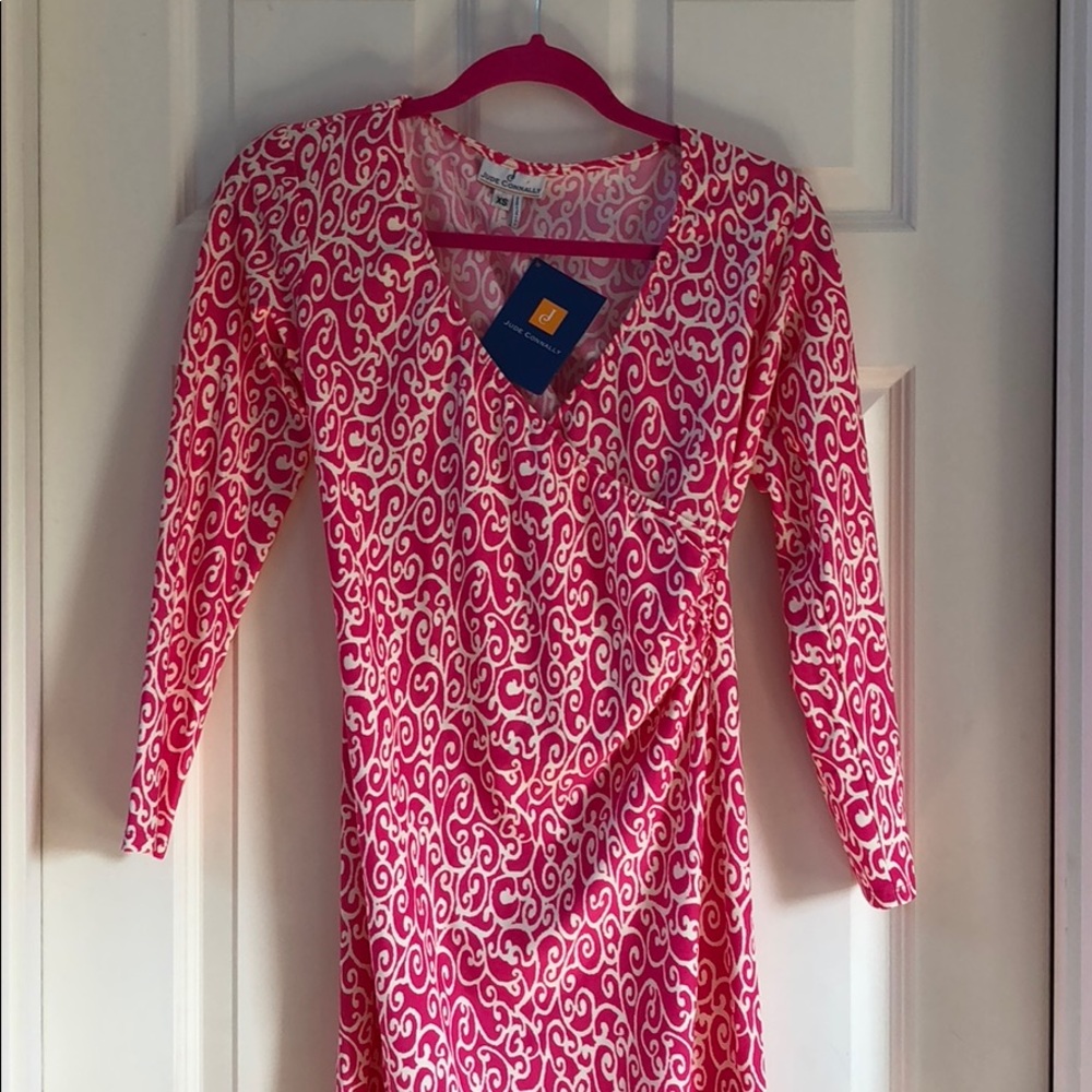 Cute and comfortable Jude Connally dress